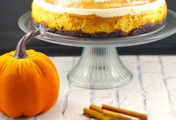 Skinny Pumpkin Cheesecake With Oreo Cookie Crust