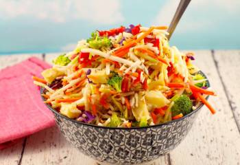 Roasted Red Pepper And Artichoke Slaw