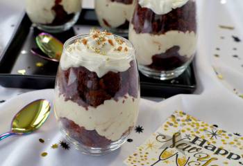 No Bake Mini Eggnog Trifle