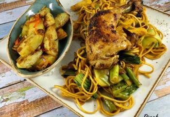 Syn Free Sticky Chilli Chicken With Noodles