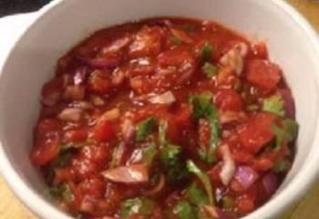 Quick Tasty Storecupboard Salsa (Slimming World Friendly)