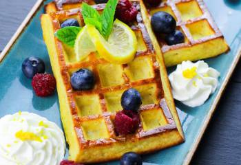 Syn Free Lemon & Blueberry Waffles