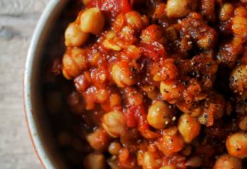 Easy Chana Masala (Chickpea Curry)