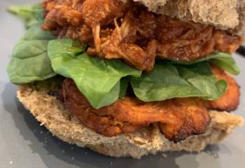 Cajun Chicken Burger With Pulled Chicken | Slimming World Recipe
