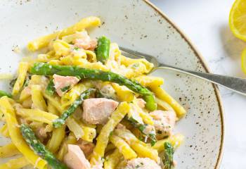 Creamy Salmon And Asparagus Pasta