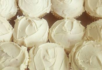 My Little-Bit-Naughty Lemon & Vanilla Icing Cupcakes Recipe – 275 Calories Each
