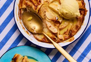 Crustless Apple Pie