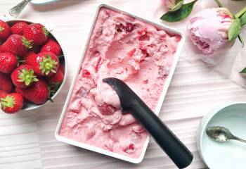 Low-Calorie Strawberry Ice-Cream Recipe