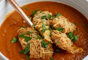 Roasted Aubergine And Tomato Soup With Parmesan Croutons | Slimming World