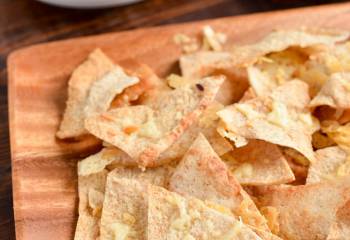 Crispy Cheddar Pita Chips With Guacamole And Mango Salsa