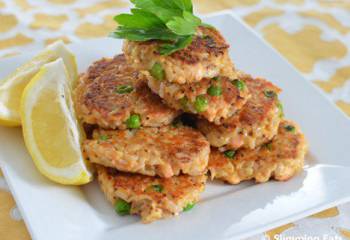 Mini Salmon And Brown Rice Cakes