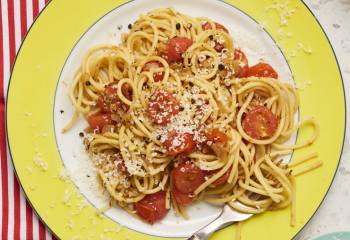 Black Pepper And Parmesan Spaghetti With Garlic And Thyme Tomatoes