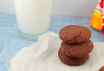 Natural Red Velvet Cookie (No Dye)