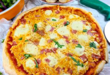 Homemade Pizza Fakeaway And Dough Balls  | Zanussi Fakeaway Recipe