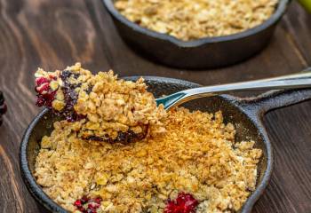 Low Syn Apple & Blackberry Crumble | Slimming World