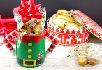 Cranberry Pistachio Biscotti- Christmas Biscotti