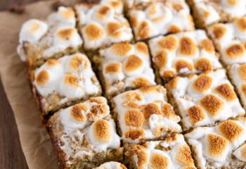 Toasted Marshmallow Chocolate Banana Oat Bars