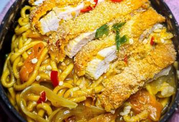 Chicken Katsu Curry Noodle Bowl | Low Calorie Slimming Friendly Recipe