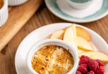 Hot Cross Bun Baked Oats