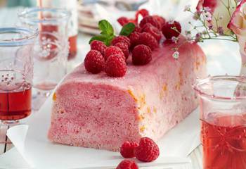 Slimming Worlds Iced Raspberry And Orange Parfait Recipe