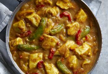 Chinese-Style Chicken Curry