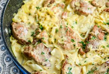 Creamy Garlic Pork With Cabbage