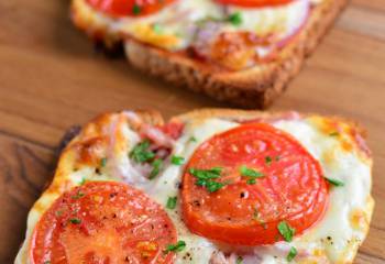 Syn Free Pizza Toasts