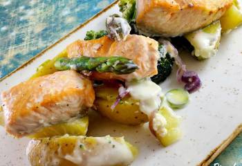 Low Syn Salmon, Broccoli And Potato Bake | Slimming World