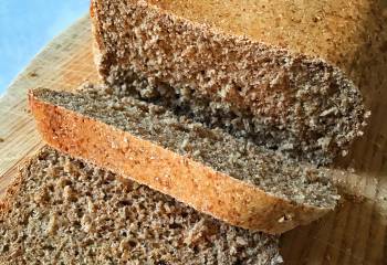 Easy Slow-Cooker Wholemeal Bread