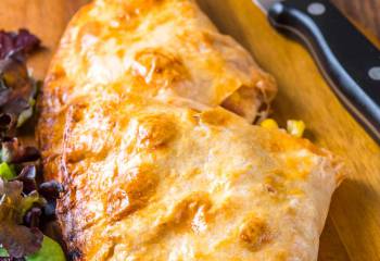 Chicken And Sweetcorn Pizza Calzone | Slimming World & Weight Watchers Friendly