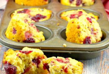 Cranberry Swirl Cornbread Muffin