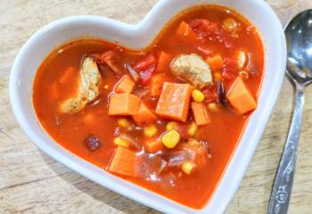 Slimming World Chicken & Chorizo Soup Maker Recipe (1 Syn Per Serving)