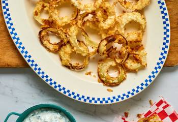 Onion Rings With Garlic And Chive Dip