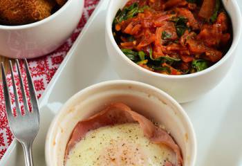 Baked Egg And Ham With Balsamic Tomatoes