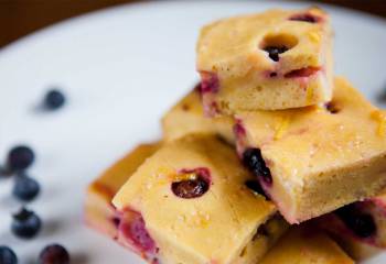 Blueberry Lemon Drizzle Slice