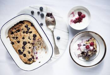 Blueberry Baked Oats With Almonds, Cinnamon And Maple Syrup