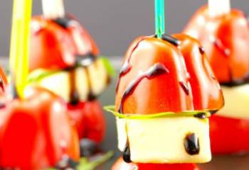 Caprese Salad Skewers Appetizer