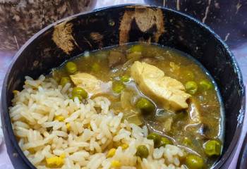 Chinese Chicken &amp; Mushroom Curry Recipe | Slimming Friendly