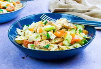 Easy 10 Minute Syn Free Chicken Pasta Salad