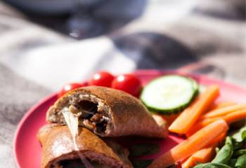 Summer Picnic- Mushroom Pizza Pasties!