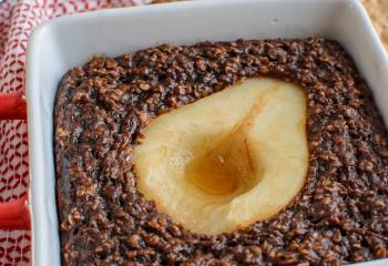 Chocolate And Pear Baked Oats | Slimming World