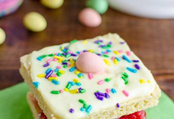 Low Syn Mini Egg Sponge Cake | Slimming World