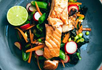 Honey Soy Salmon With Seaweed Salad