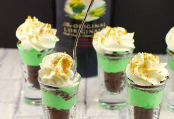 Shamrock Irish Cream Dessert Shots