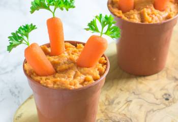 Easter Hummus Pots