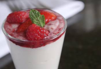 Sw Recipe: Summer Berry Cream Cups