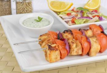 Syn Free Chicken Tikka Skewers | Slimming World Recipe