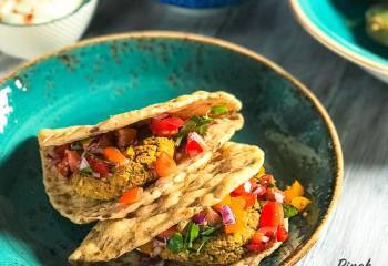 Falafel Burgers