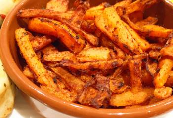 Chilli & Paprika Carrot Chips