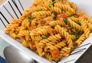 Creamy Tomato Vodka Pasta | Slimming World & Weight Watchers Friendly